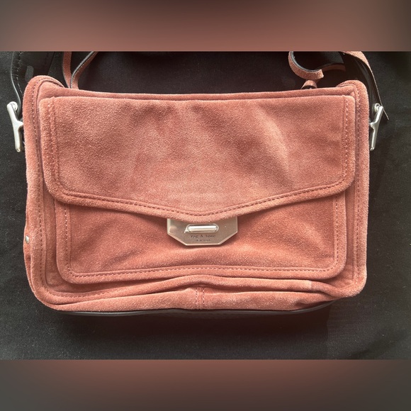 🎉🎀🎊Host Pick 🎊🎉🎀 NWOT Rag & Bone Small Field Messenger Suede Bag - Picture 8 of 16